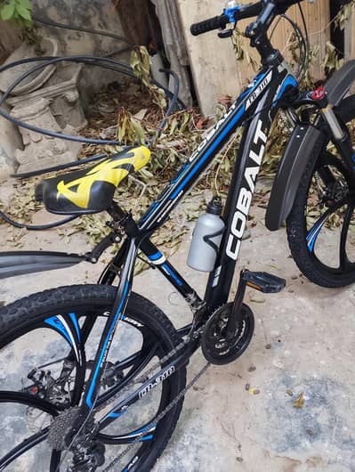 imported cycle Aly Wheels with hidrolics suspension and Gares