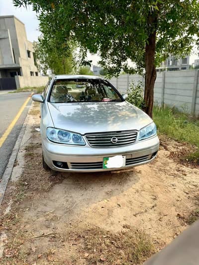 Nissan Sunny 2005