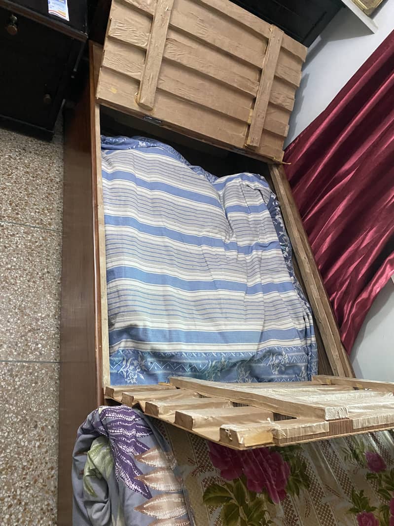 Single box bed 1