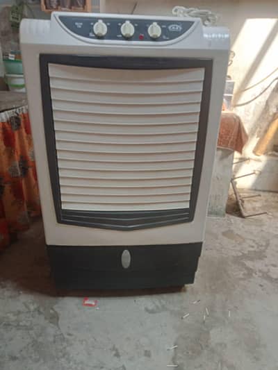 Air coller very good condition like new h