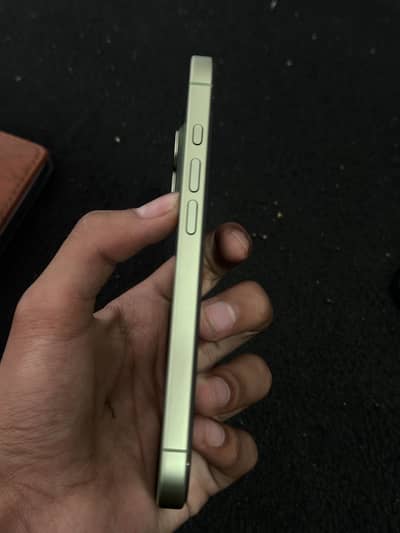 Apple iPhone 17
