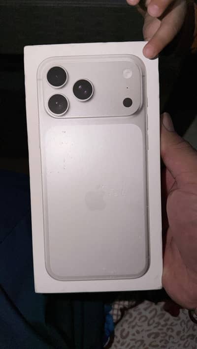 iPhone 17 Pro Max 256GB –just  Box Opened, Unused, 10/10 Condition