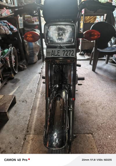 2021 ky 11 mahina ko nikly hai 22 ke registered 22 ka sticker