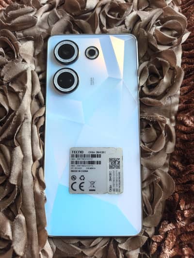 Tecno CAMON 20