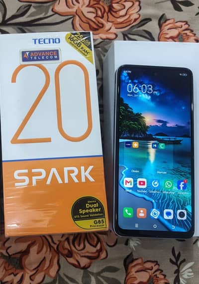 Tecno Spark 20 ,256GB & 16GB RAM , Cyber White colour