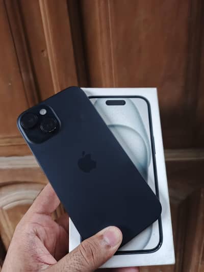 Apple iPhone 15