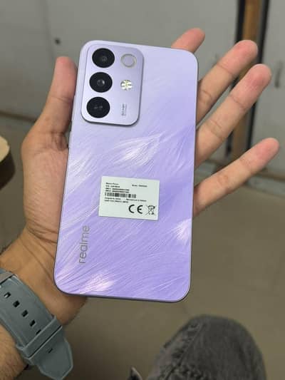 Realme C85 Pro Parrot Purple Color