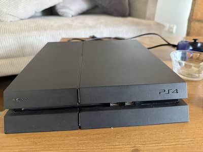 PlayStation 4 Fat