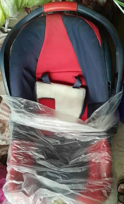 Baby carrier plus car seat