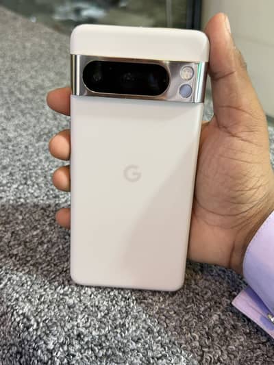 Google Pixel 8 Pro white color approved