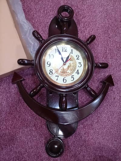 Anchor wall clock