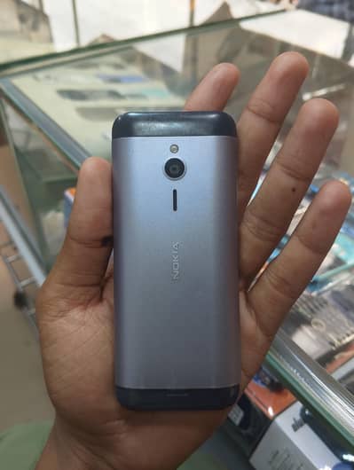 Nokia 230