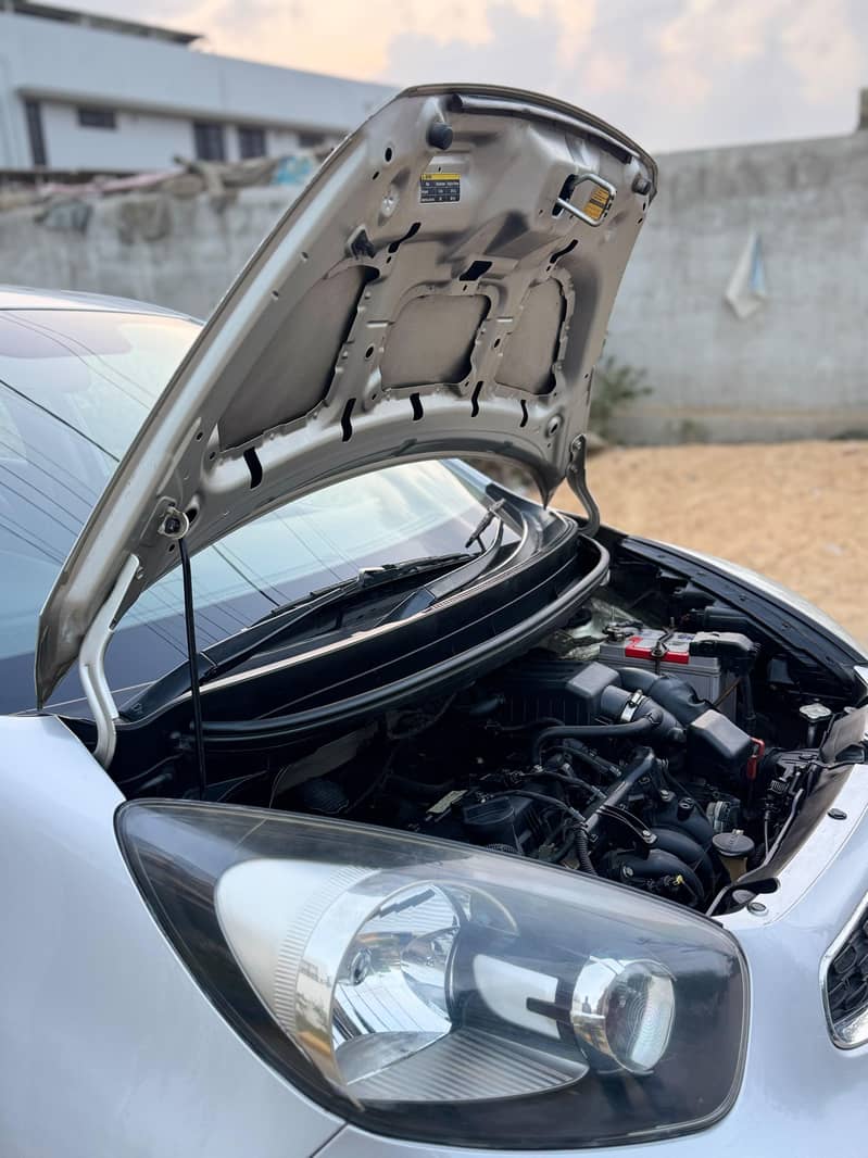 Kia Picanto Automatic 8