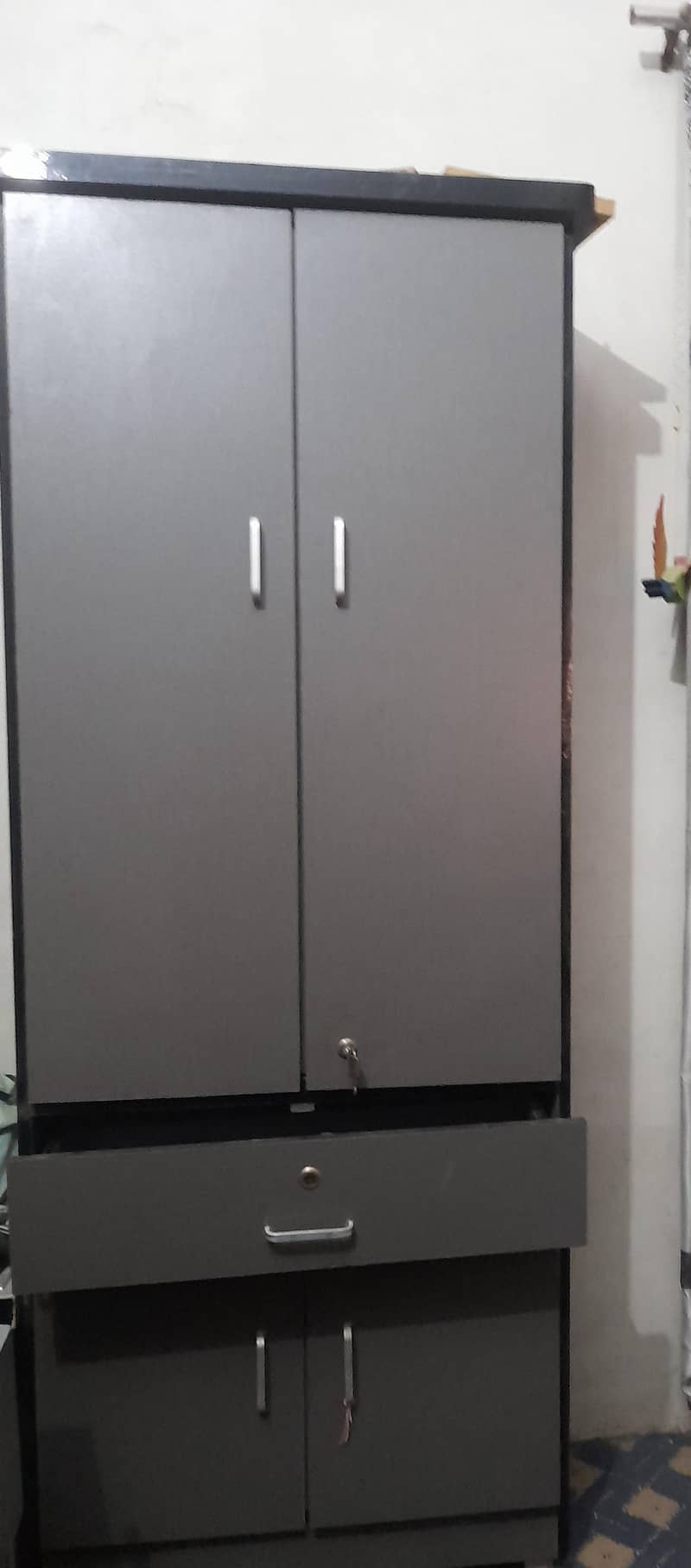 cupboard 0