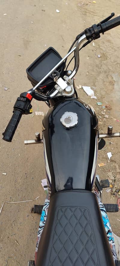 Honda 125 2005 Model Black color