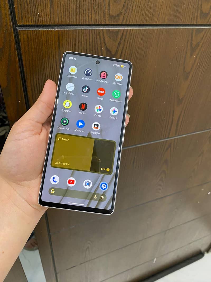 Pixel 7 8