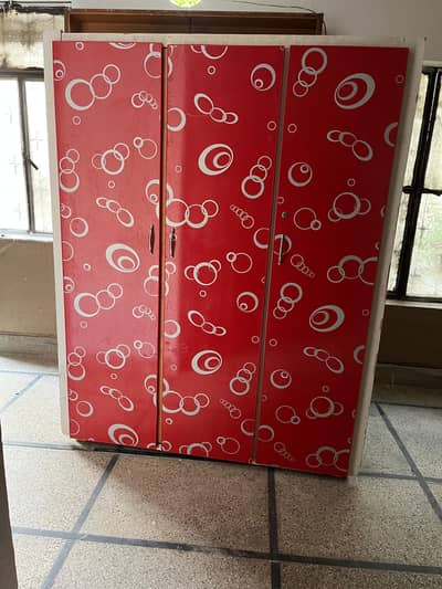 Cupboard / Wardrobe for sell