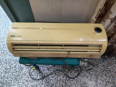 PAK Company AC for Sale in best condition