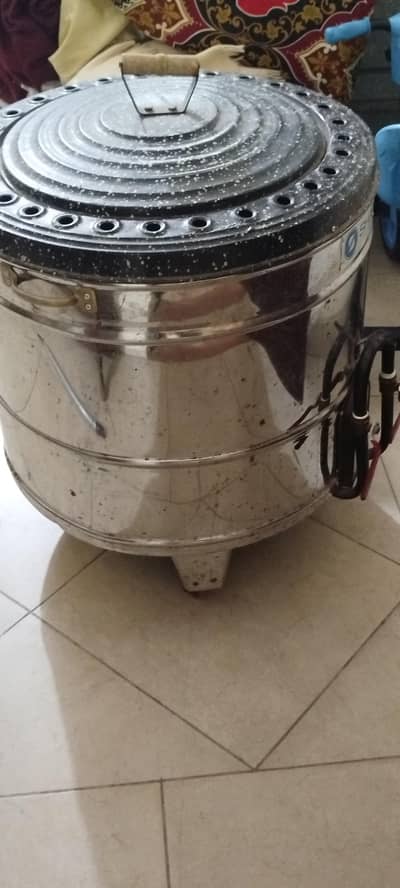 Gas Tandoor / Cheap Price / Slightly use / Like New