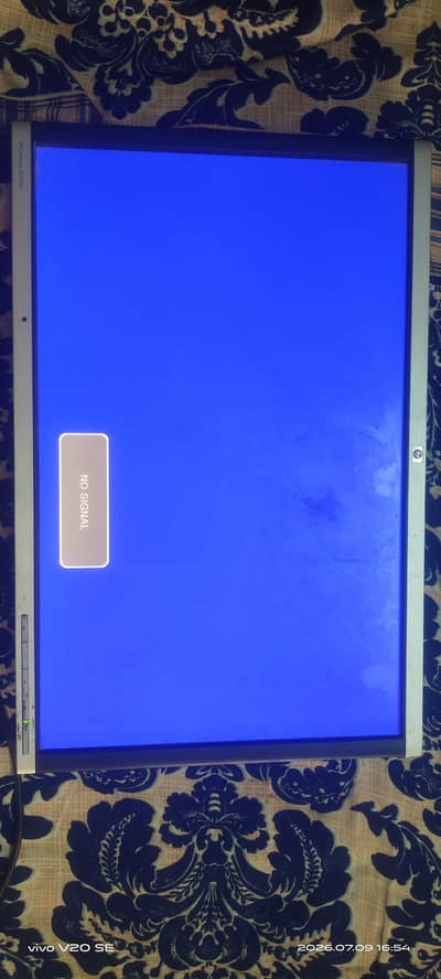 hp Compaq ki LCD ha