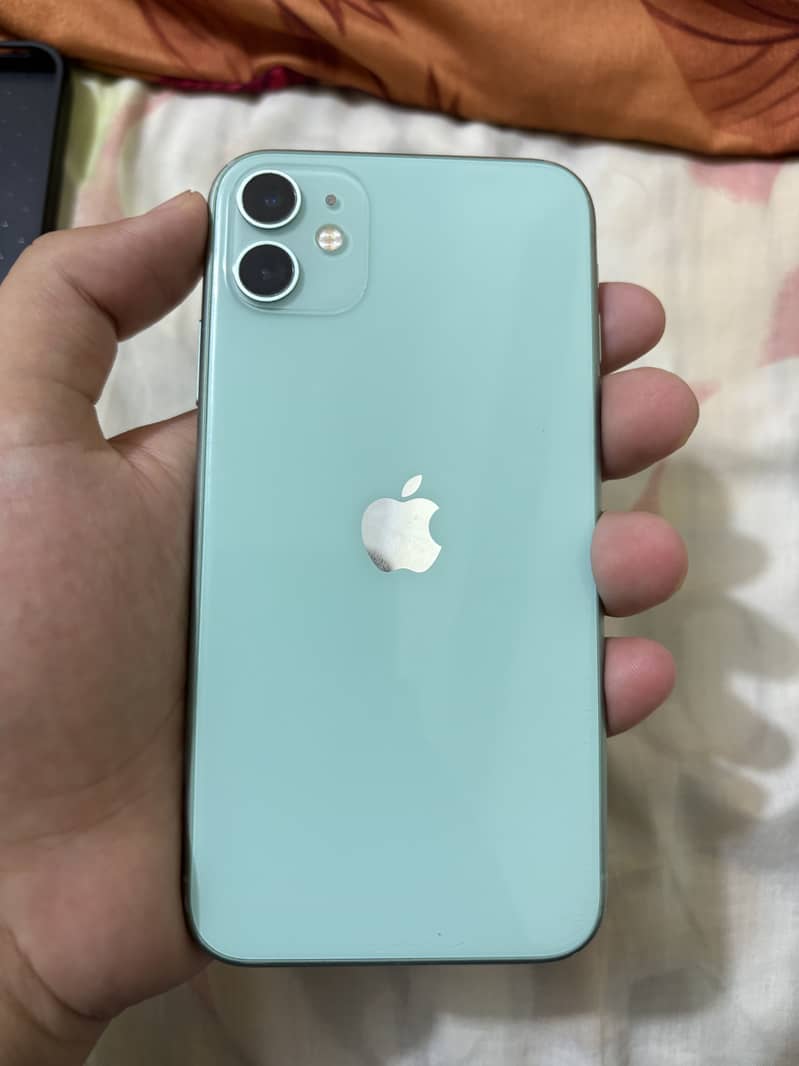 Apple iPhone 11 0