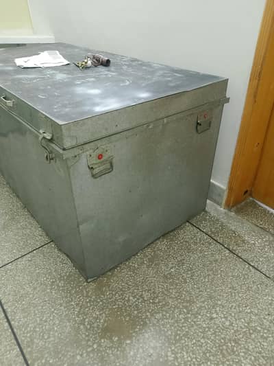 trunk for sale