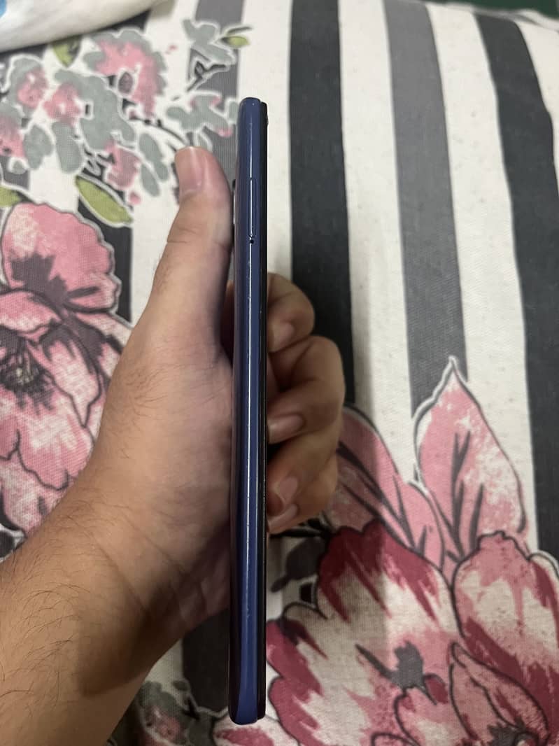 Xiaomi Redmi Note 9 1