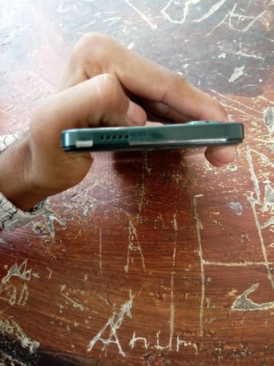 Vivo Y04
