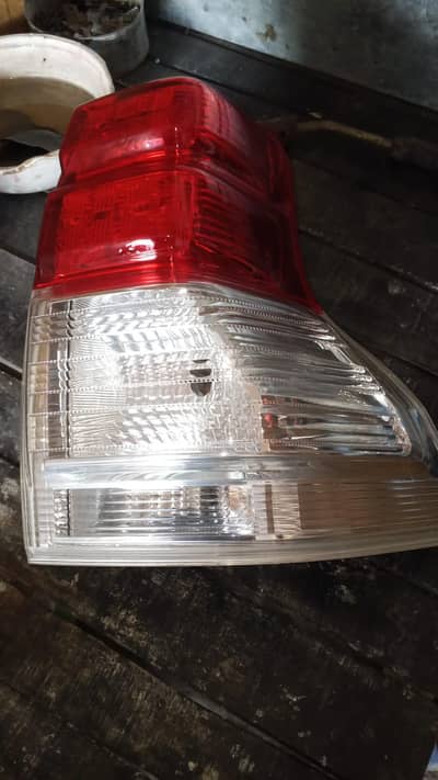 land cruiser back lights
