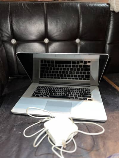 Mac Book 2015 Core i7 processor