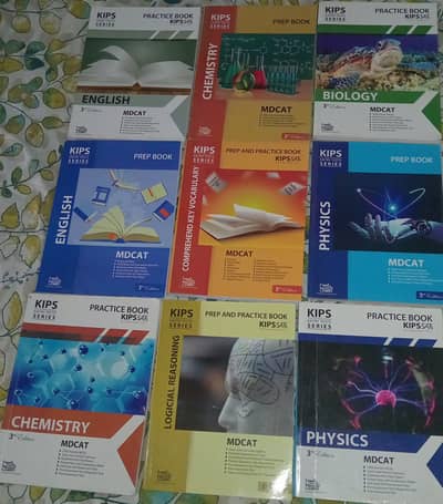 Medical prepration books MDCAT (in new condion)