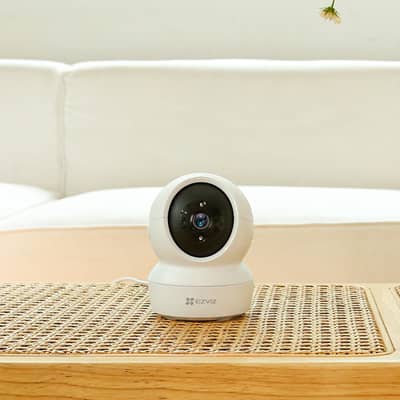 h6c 2mp EZVIZ  wifi camera