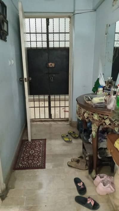 Flat Available for Sale in Wonder Tower Near Sindhbad Gulshan-e-Iqbal Karachi