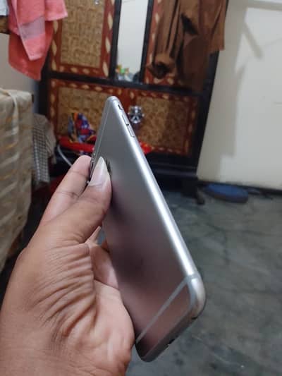 Apple iPhone 6S Plus