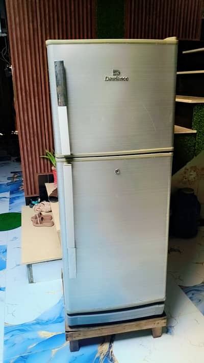Dawlance fridge genuine condition