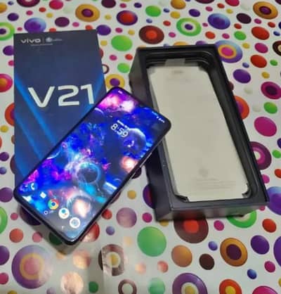 Vivo V21 8+4GB Ram 128GB storage