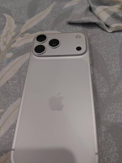 Apple iPhone 17 Pro Max