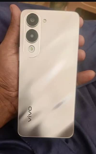 Vivo Y04