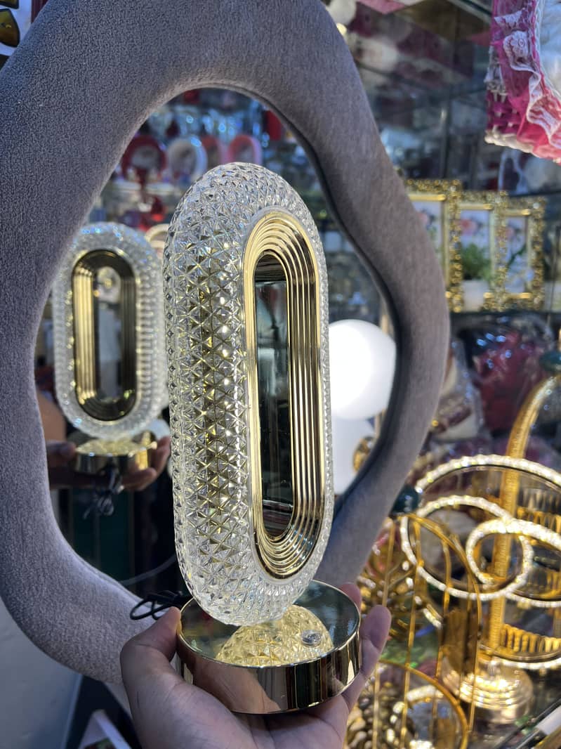 Table lamp 3