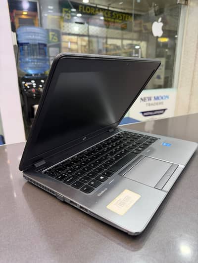 HP EliteBook 840 G2 | Core i5 5th Gen | 4GB RAM | 128GB SSD |