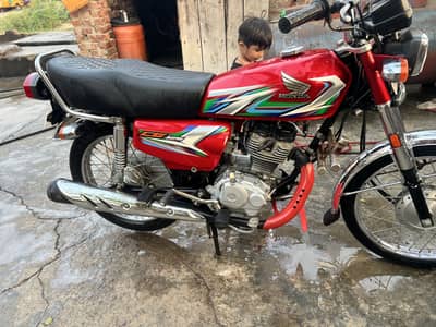 Honada 125 urgent sale