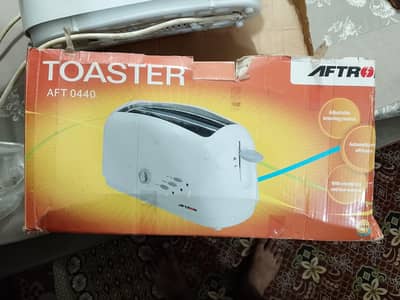 AFTRON 2-Slice Toaster (AFT 0440) – Excellent Condition