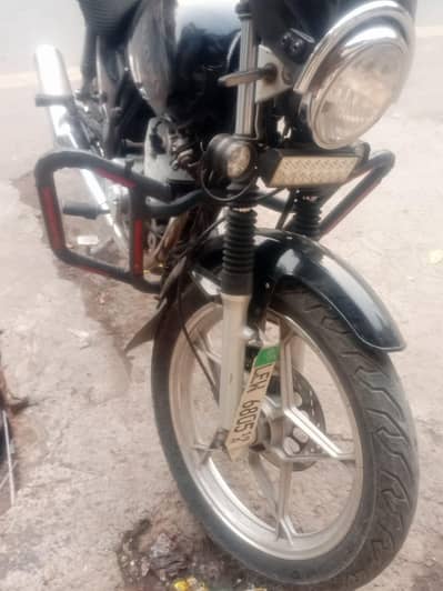 | Suzuki | GS 150 SE | Model 2019