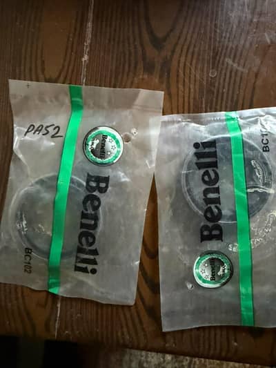 benelli 302/tnt25/trk251 shock seals