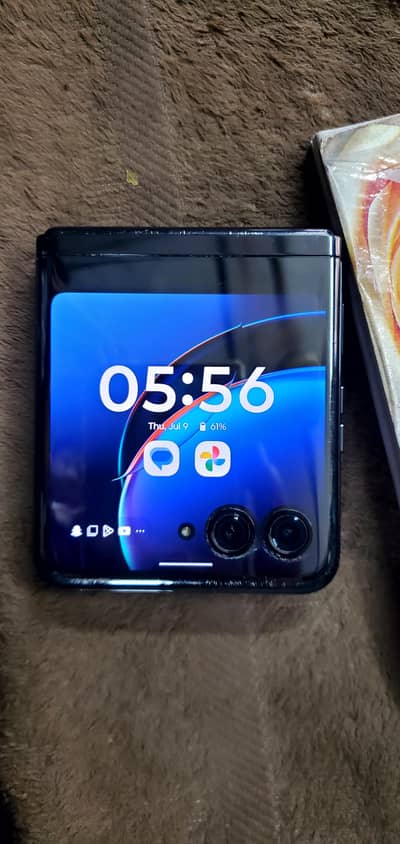 Motorola Razr Plus