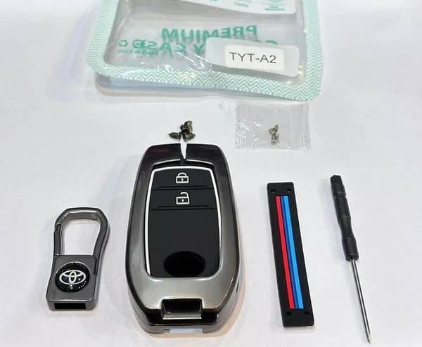 CAR TOYOTA YARIS JAPANESE METAL COVER KEY PROTECTION DUST PROOF SHOCK PROOF RUST PROOF SCRATCH PROOF