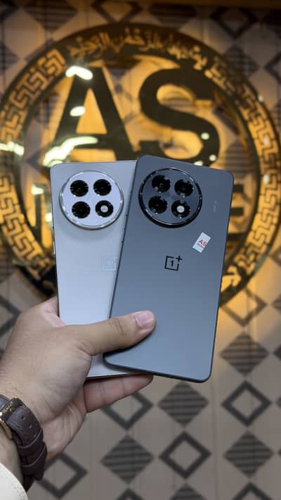 OnePlus 13T/ 13S , 13R / Ace 5 and turbo 6 12-256 and 16-512 Available