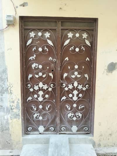 4x6.5 Ft Heavy Iron Main Gate for Sale | Urgent Sale