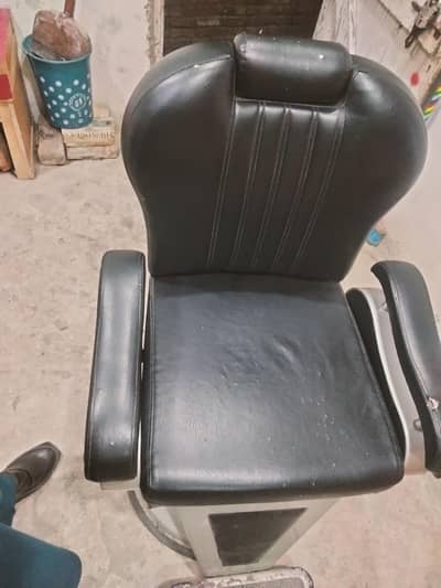 salon chair