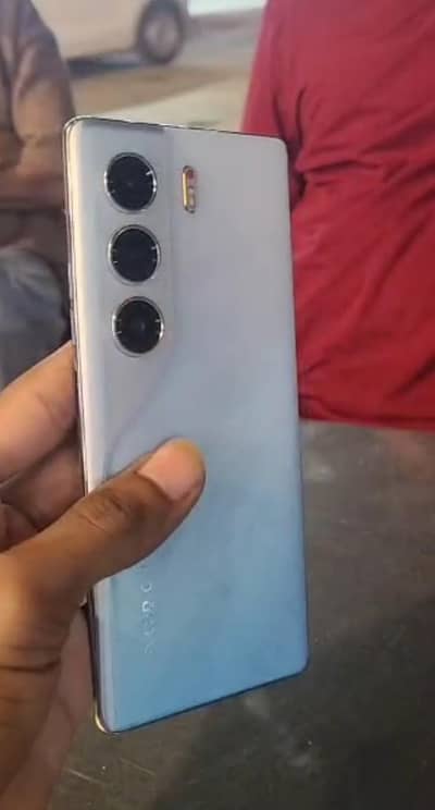 Tecno CAMON 40 Pro